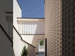 高強度固形粘土レンガ 穴開いたレンガの壁 500 x 90 x 40mm